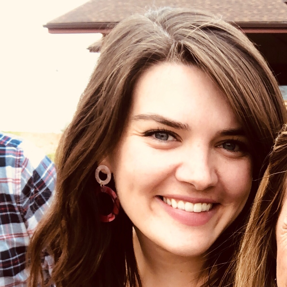 Meet your Posher, Shea